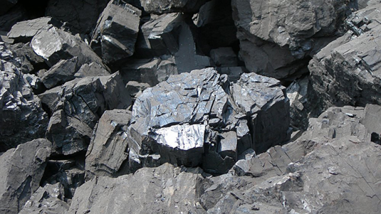 四川攀枝花盐边新发现一大型晶质石墨矿床！