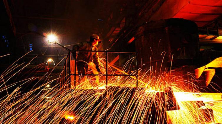 新中国钢铁工业70年